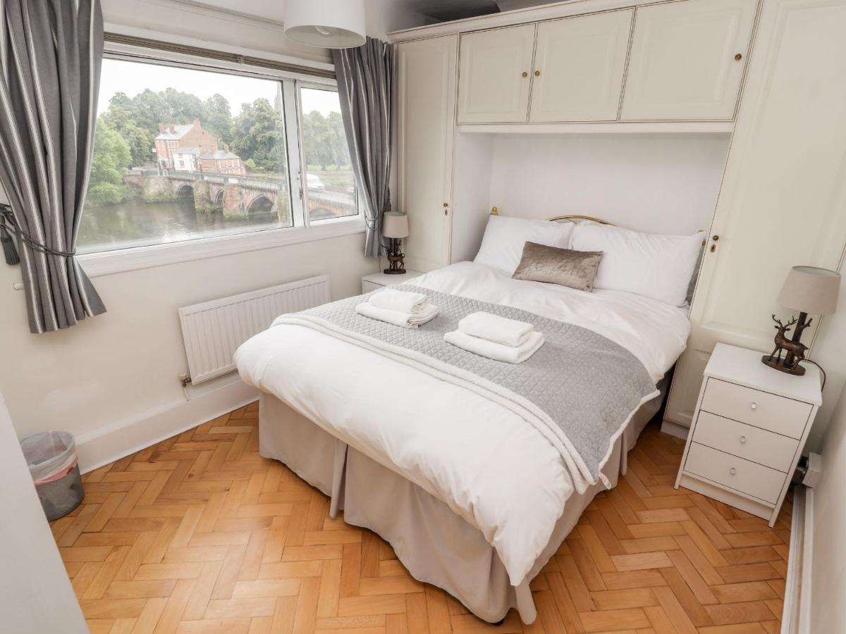 Dee Heights Penthouse Lägenhet Chester Exteriör bild
